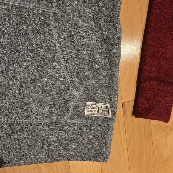 Burgundy Red & Grey Roots Canada Hoodie - size XS - Picture 5 of 16